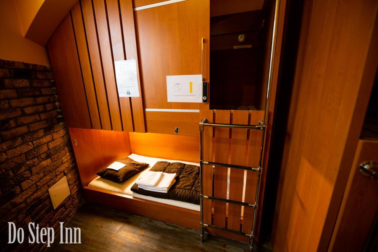 Do Step Inn Central - Self-Service-Hostel Viena Exterior foto