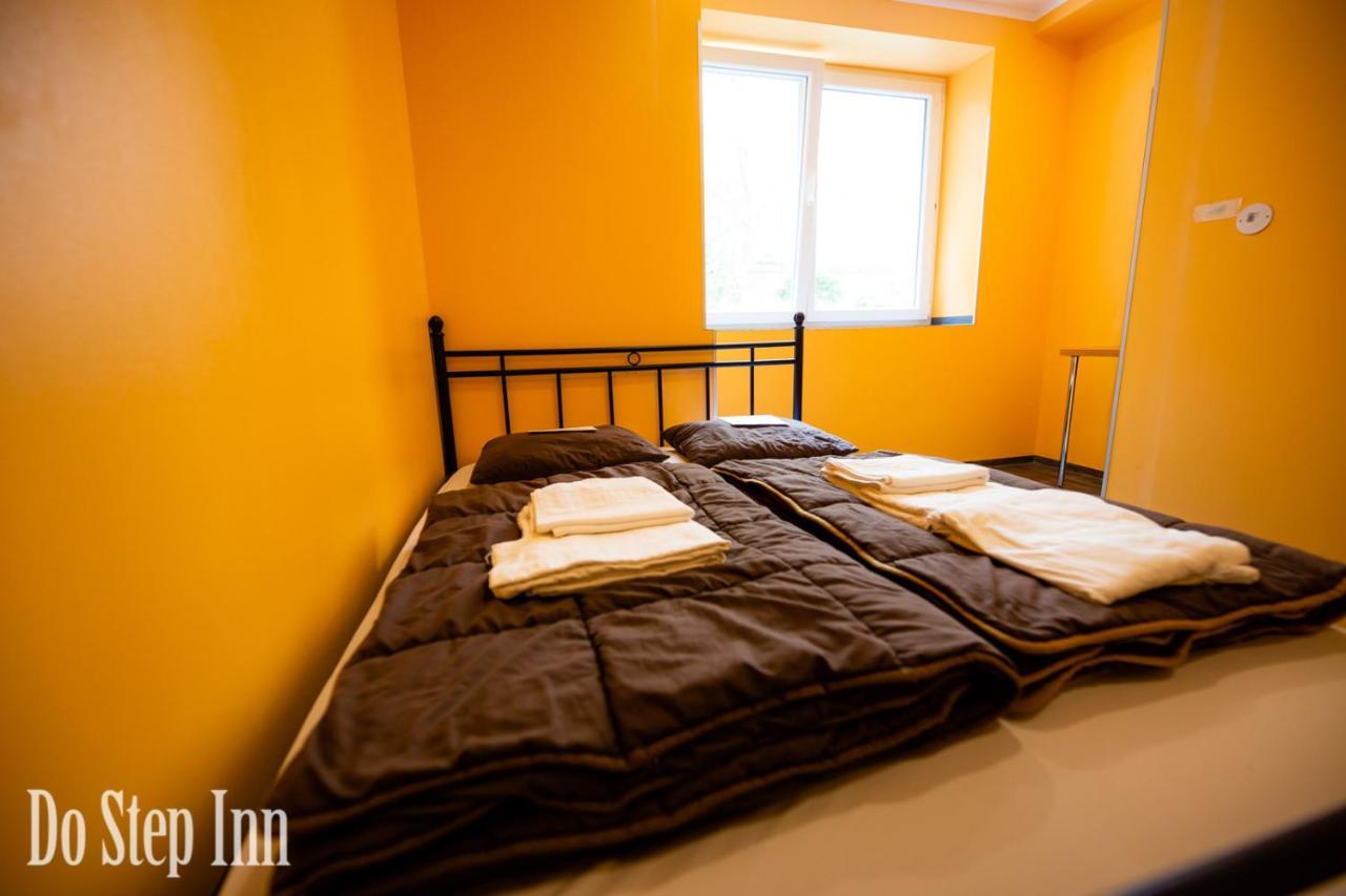 Do Step Inn Central - Self-Service-Hostel Viena Exterior foto
